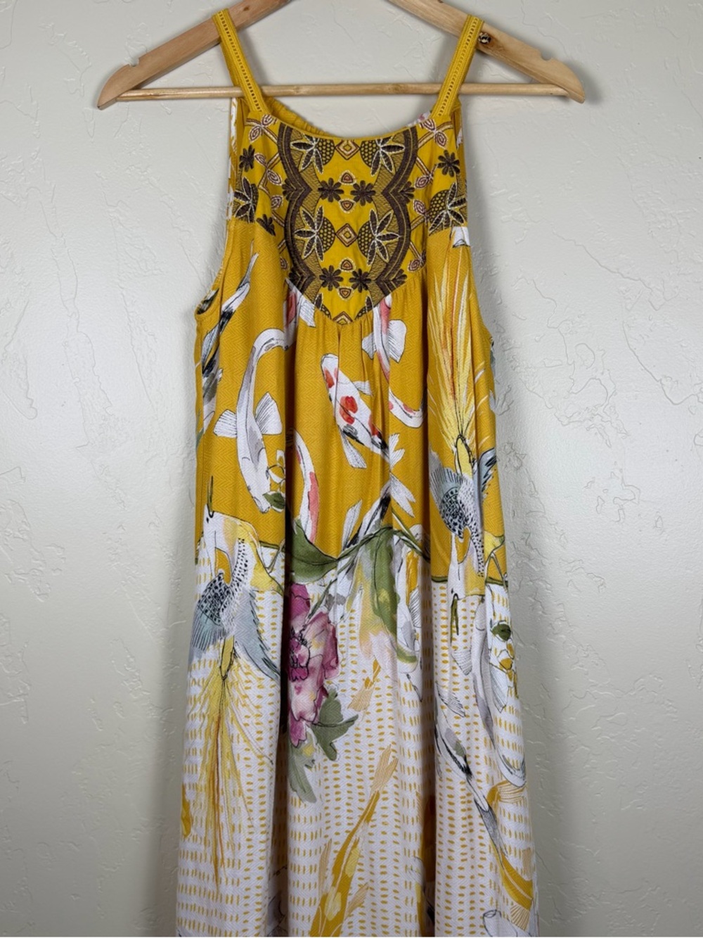 Anthropologie One September Paradiso Koi Fish
Halter Maxi Dress Size Medium - Picture 4 of 8